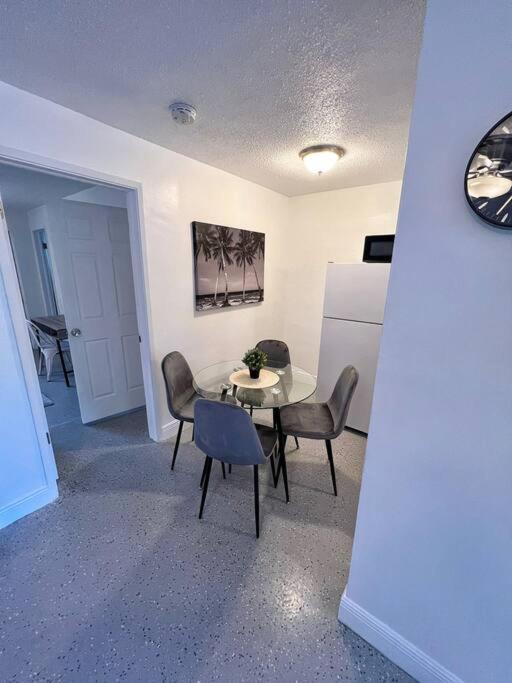Cozy & Beautiful 1Bd Apartment W/Full Kitchen! Fort Lauderdale Exterior foto