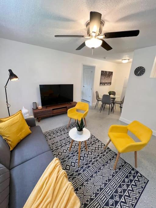 Cozy & Beautiful 1Bd Apartment W/Full Kitchen! Fort Lauderdale Exterior foto