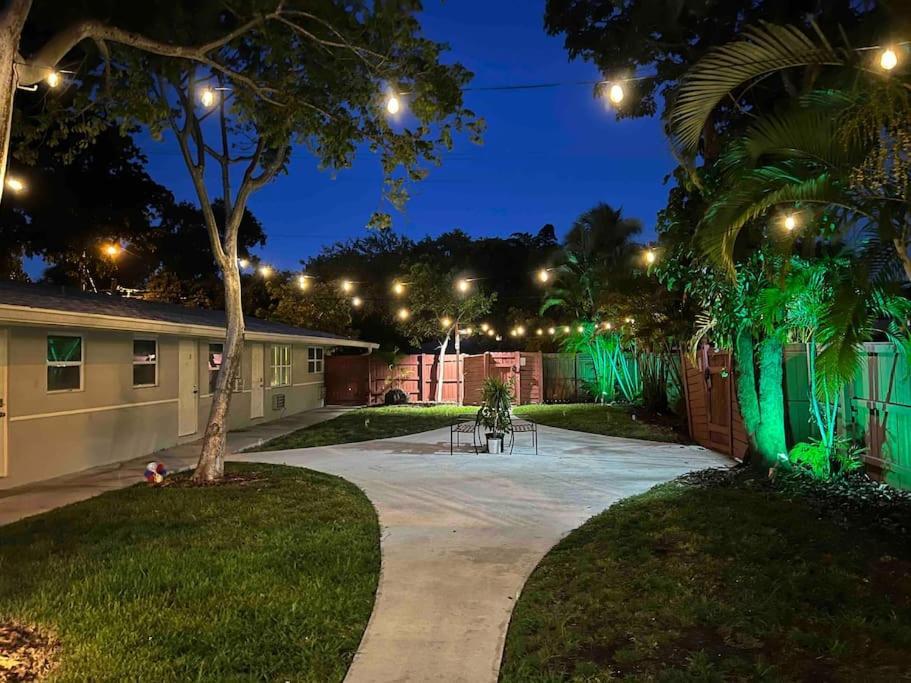 Cozy & Beautiful 1Bd Apartment W/Full Kitchen! Fort Lauderdale Exterior foto